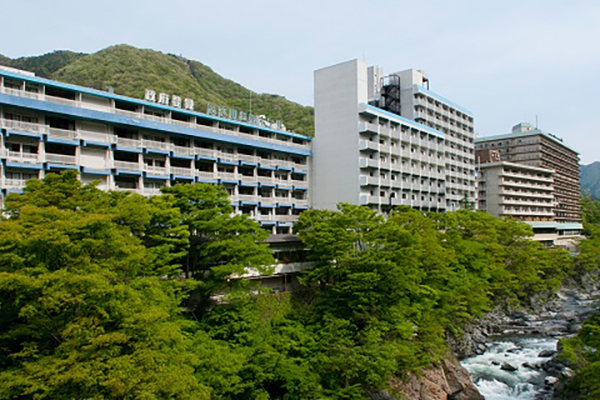 鬼怒川温泉ホテル